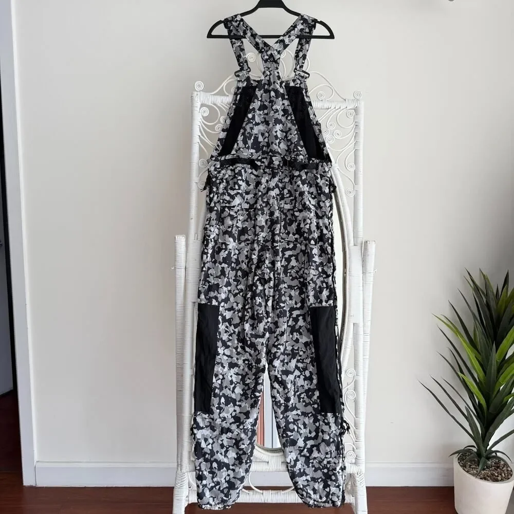 Nike ACG‎ Woven Overalls Mens Large Black White Gray Camo Print